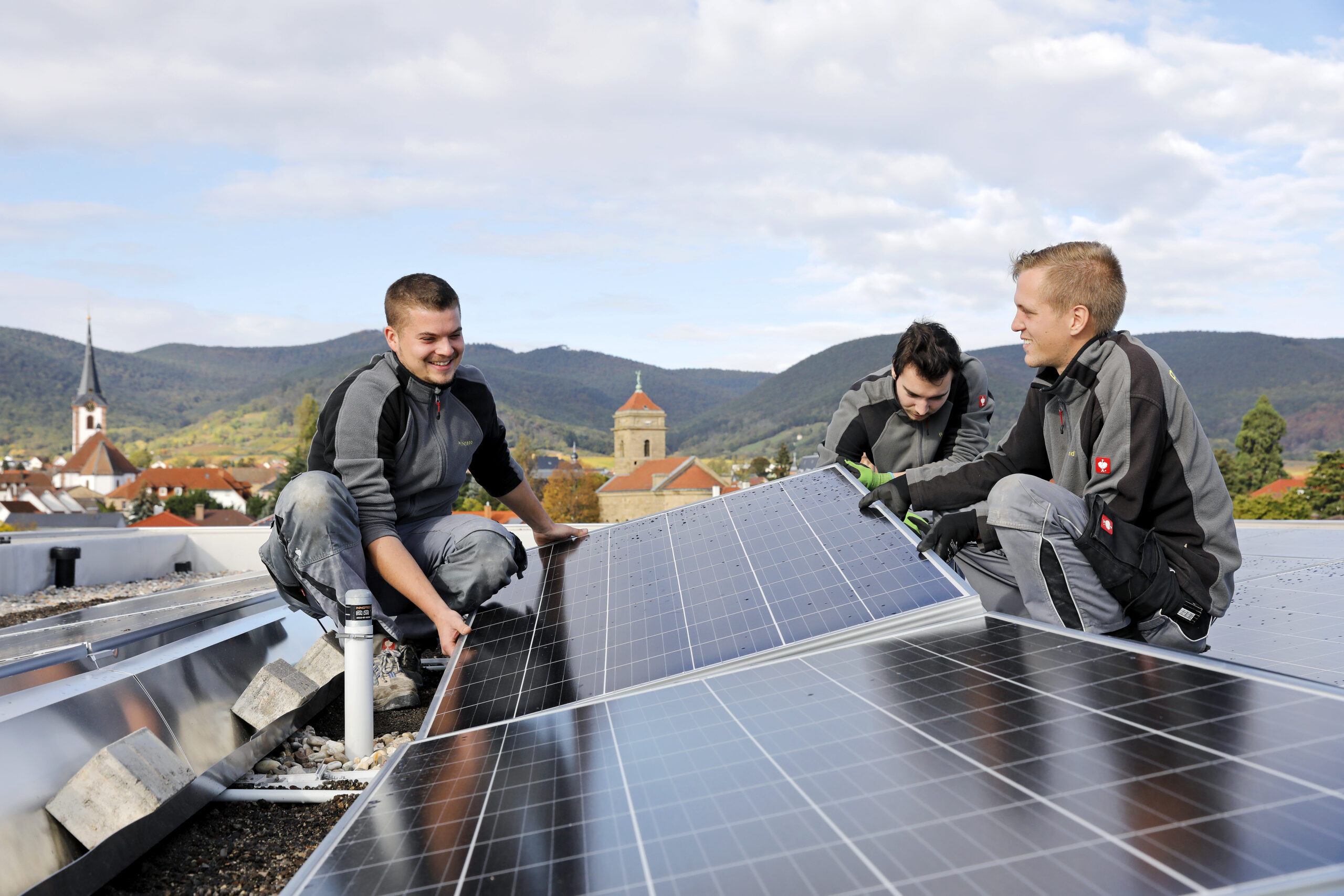 Elektro Pister bei Photovoltaik-Projekten